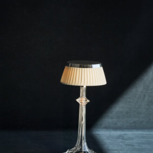 bon jour versailles small 02 571x835